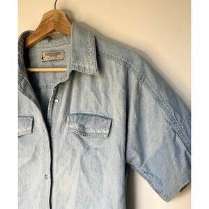 Vintage Marsh Landing Petite denim Embroidered Top 100% Cotton!